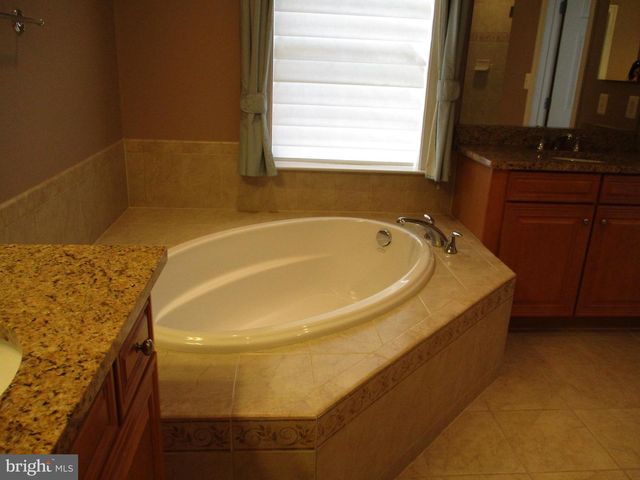 3547 GODDARD WAY, Alexandria, VA 22304