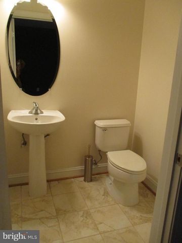 3547 GODDARD WAY, Alexandria, VA 22304
