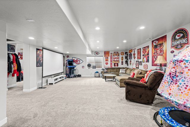 2041 E TELEGRAPH RD, Eagle Mountain, UT 84005
