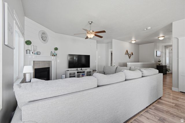 2041 E TELEGRAPH RD, Eagle Mountain, UT 84005