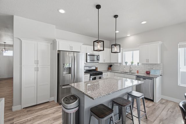 2041 E TELEGRAPH RD, Eagle Mountain, UT 84005