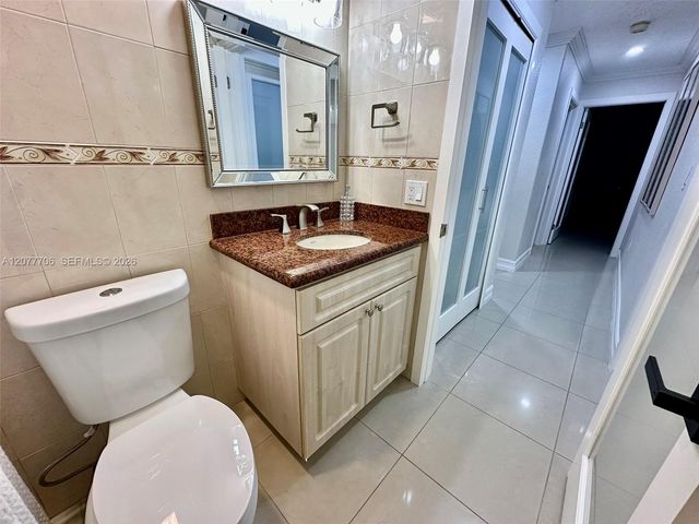 9021 NW 150th Terrace, Miami Lakes, FL 33018