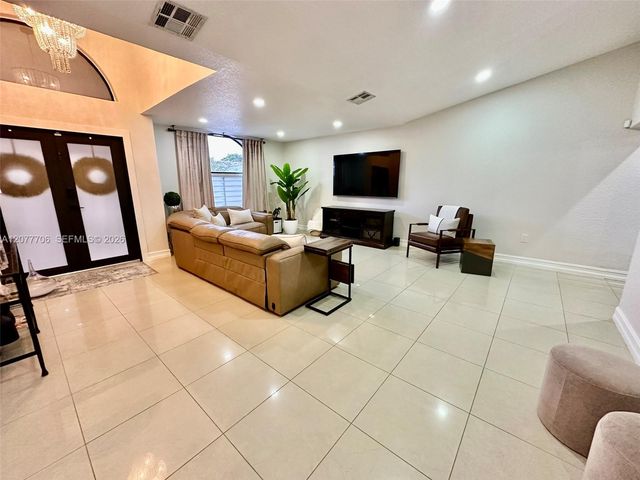 9021 NW 150th Terrace, Miami Lakes, FL 33018