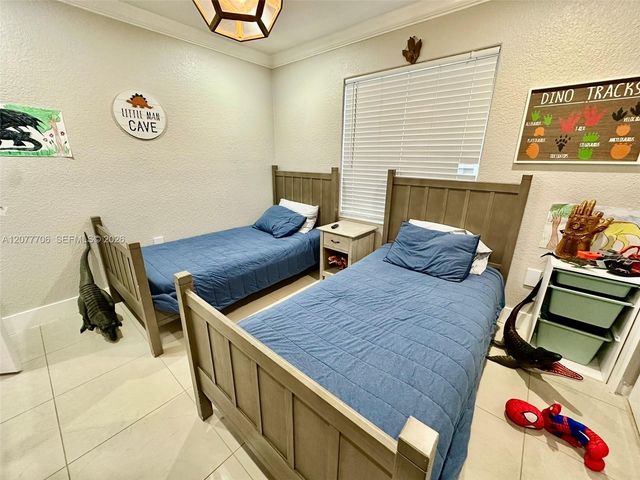 9021 NW 150th Terrace, Miami Lakes, FL 33018