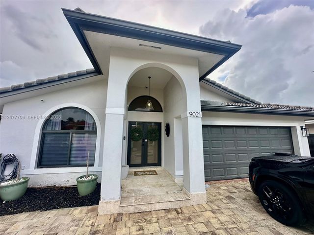 9021 NW 150th Terrace, Miami Lakes, FL 33018