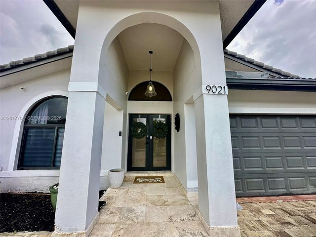 9021 NW 150th Terrace, Miami Lakes, FL 33018