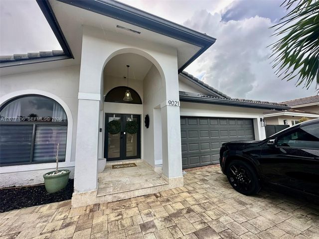 9021 NW 150th Terrace, Miami Lakes, FL 33018