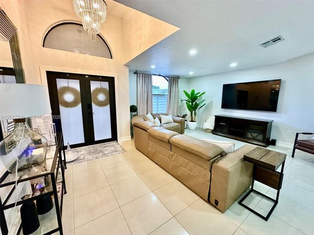 9021 NW 150th Terrace, Miami Lakes, FL 33018