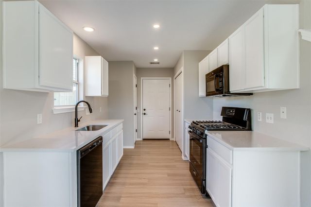 13145 Briarcreek LOOP, Manor, TX 78653