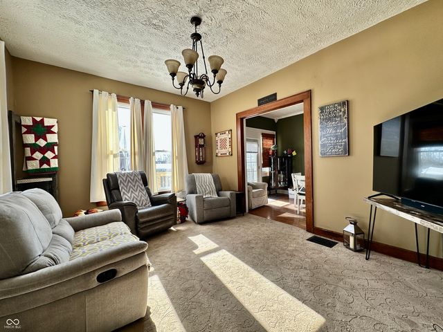 340 N Lincoln Street, Martinsville, IN 46151