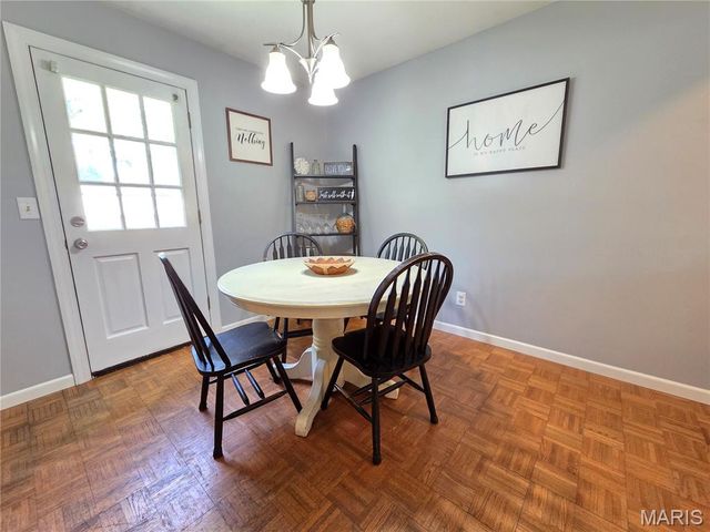 1382 Premio Drive, Fenton, MO 63026
