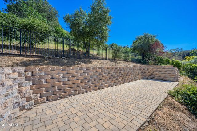 2140 Glastonbury Road, Westlake Village, CA 91361