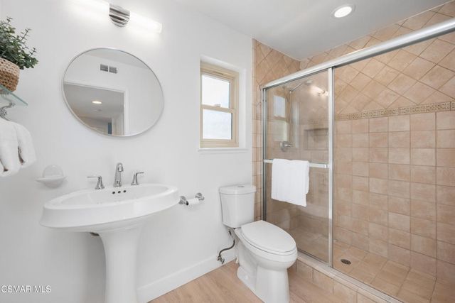 2140 Glastonbury Road, Westlake Village, CA 91361