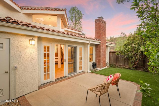 2140 Glastonbury Road, Westlake Village, CA 91361