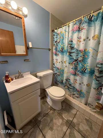 10382 YELLOWSTONE Street, El Paso, TX 79924