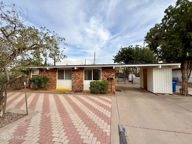 10382 YELLOWSTONE Street, El Paso, TX 79924
