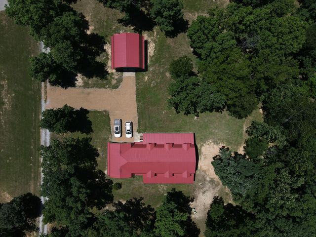 480 Highway 20, Summertown, TN 38483