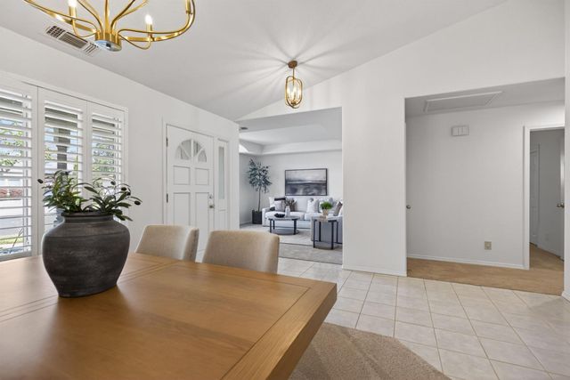 1582 Misty Wood Dr, Roseville, CA 95747