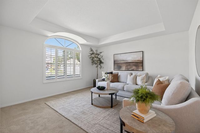 1582 Misty Wood Dr, Roseville, CA 95747
