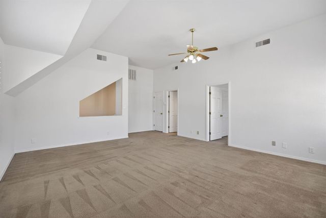 1582 Misty Wood Dr, Roseville, CA 95747