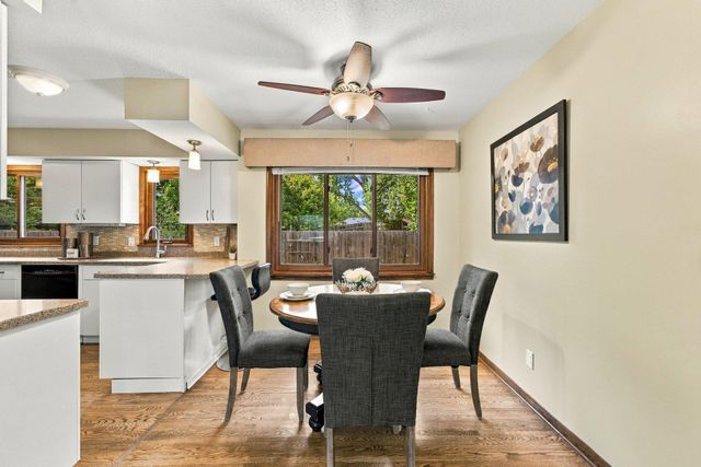 1325 Sumter Avenue N, Golden Valley, MN 55427