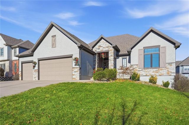 2204 NE 111th Terrace, Kansas City, MO 64155