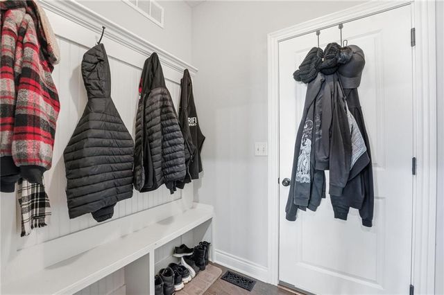 2204 NE 111th Terrace, Kansas City, MO 64155