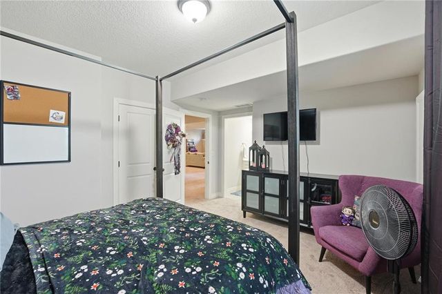 2204 NE 111th Terrace, Kansas City, MO 64155