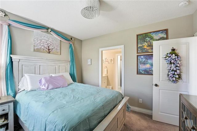 2204 NE 111th Terrace, Kansas City, MO 64155