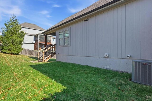 2204 NE 111th Terrace, Kansas City, MO 64155