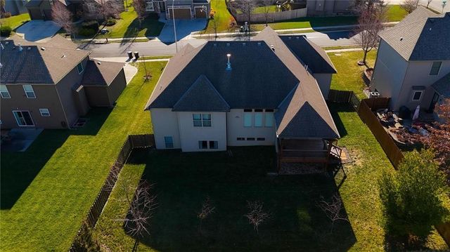 2204 NE 111th Terrace, Kansas City, MO 64155