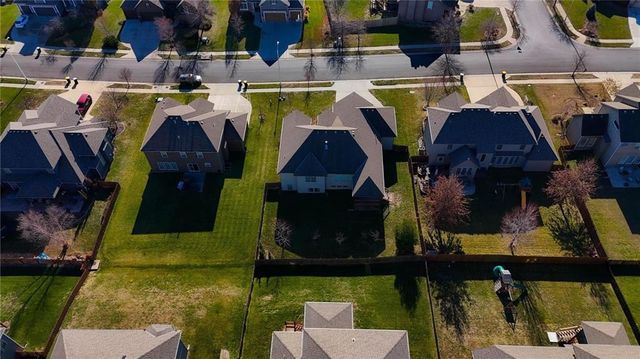 2204 NE 111th Terrace, Kansas City, MO 64155