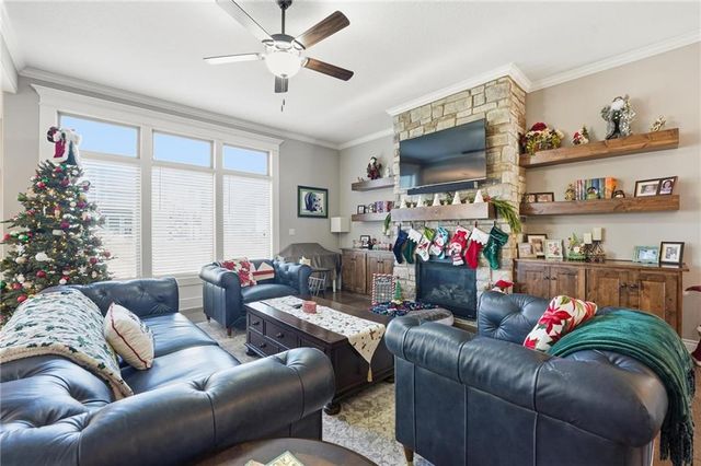 2204 NE 111th Terrace, Kansas City, MO 64155