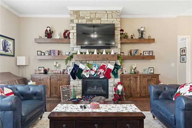 2204 NE 111th Terrace, Kansas City, MO 64155