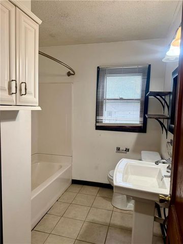 1334 Cheyenne Street, Leavenworth, KS 66048