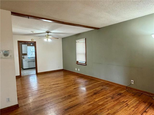 1334 Cheyenne Street, Leavenworth, KS 66048
