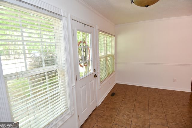 75 Katies Court, Meansville, GA 30256