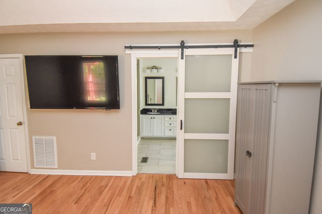 75 Katies Court, Meansville, GA 30256