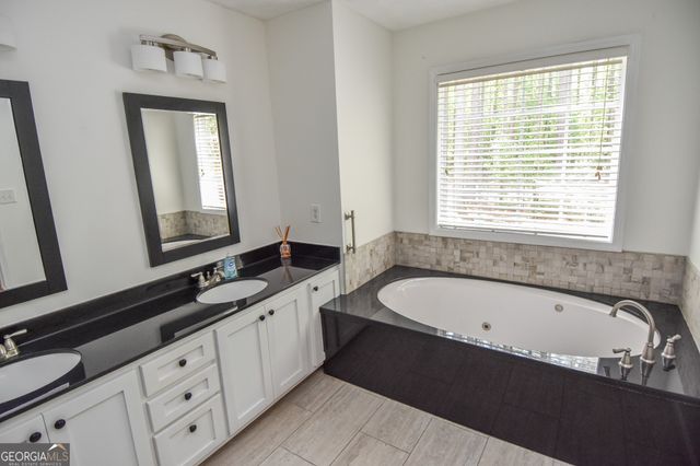 75 Katies Court, Meansville, GA 30256