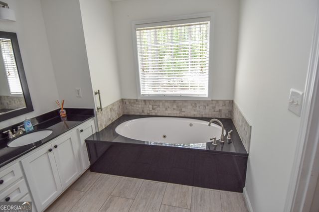 75 Katies Court, Meansville, GA 30256