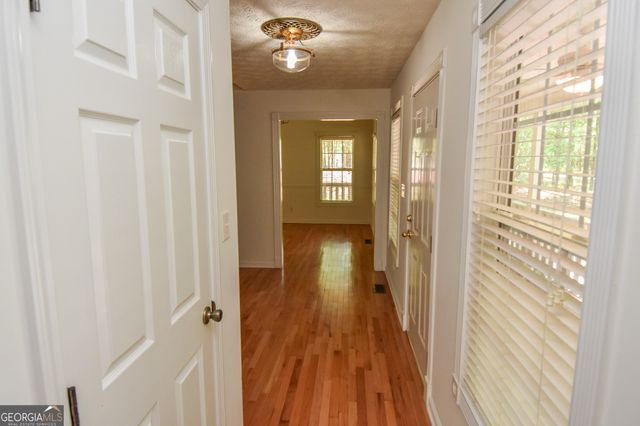 75 Katies Court, Meansville, GA 30256