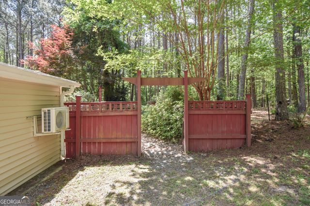 75 Katies Court, Meansville, GA 30256