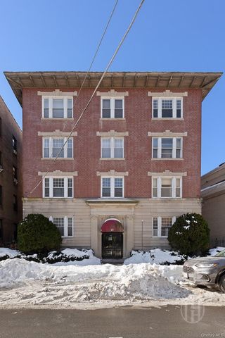 27 Locust Avenue 2S, New Rochelle, NY 10801