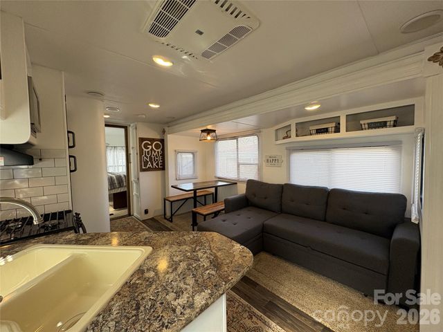 148 Marina Drive, New London, NC 28127