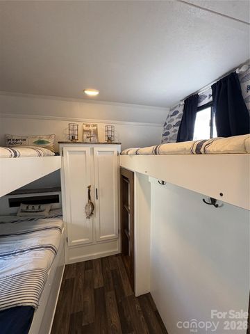 148 Marina Drive, New London, NC 28127