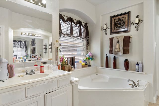 6810 Indian Meadow Court, Sachse, TX 75048