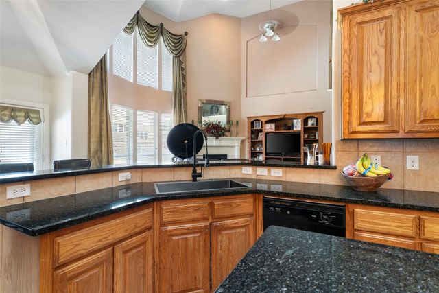 6810 Indian Meadow Court, Sachse, TX 75048