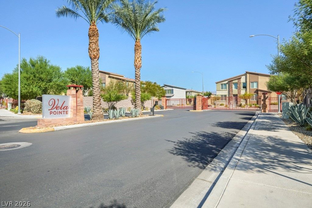 7241 Glistening Star Street, North Las Vegas, NV 89084 — photo 2