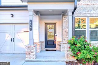 659 Caryle Trail Lane, Loganville, GA 30052