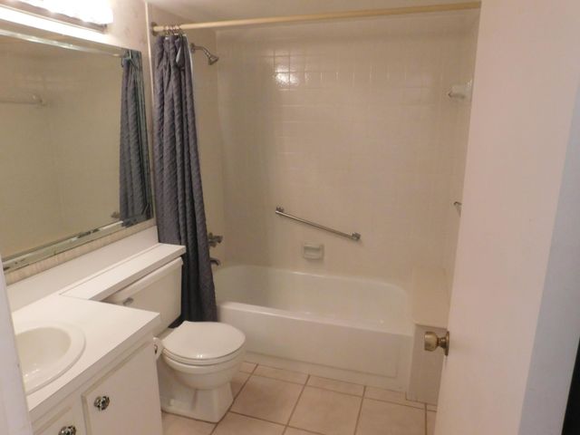 627 Sea Pine Way A2, Greenacres, FL 33415